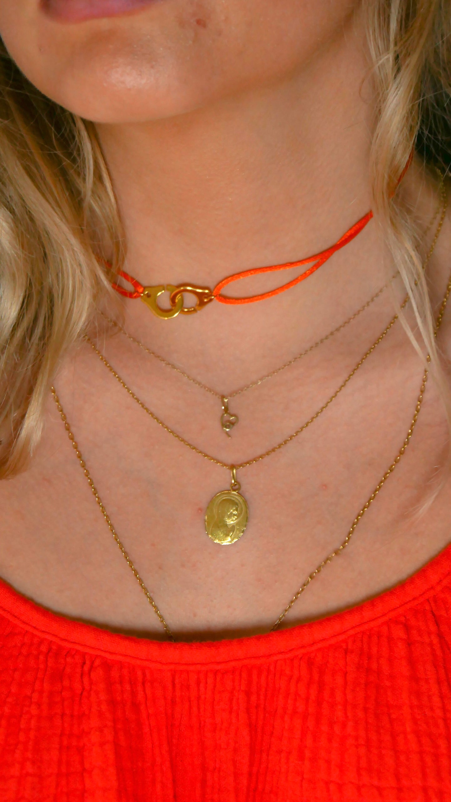 Collier Lison